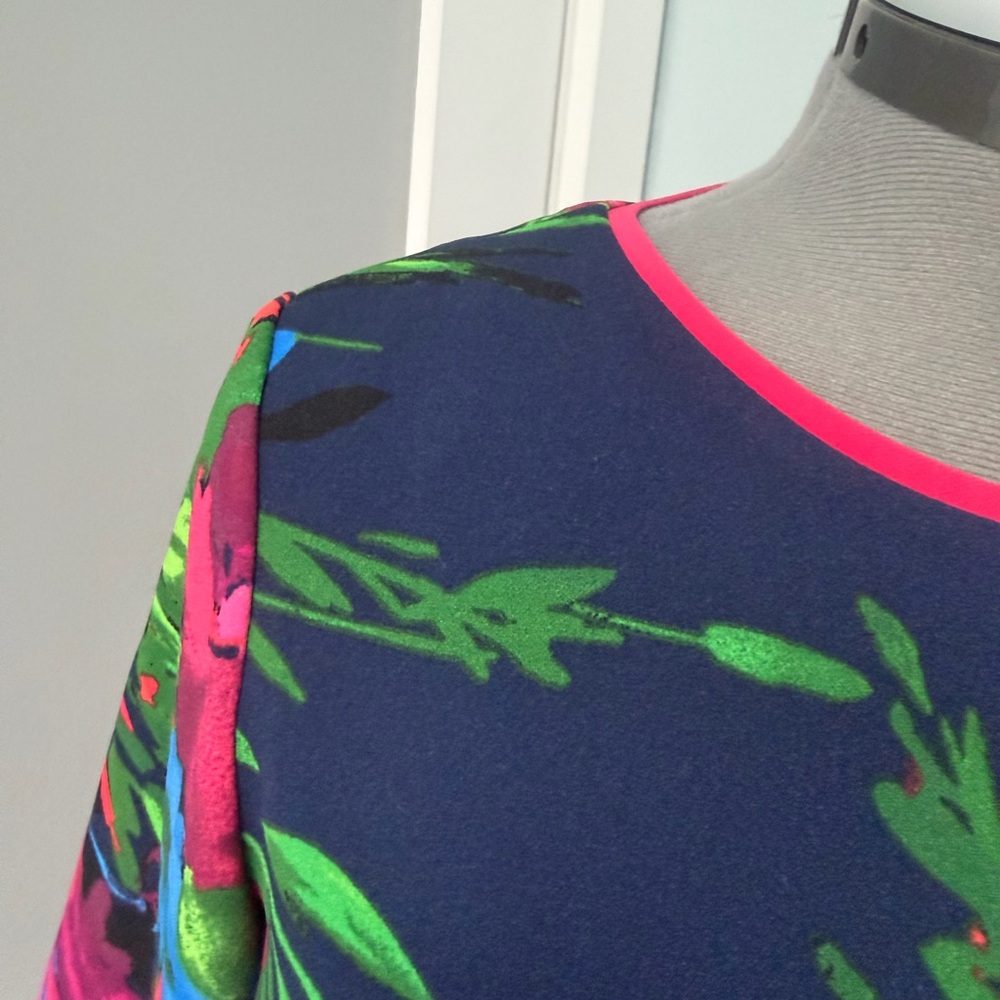 Vince Camuto Navy Floral Fit and Flare Dress 12 - Picture 3 of 4